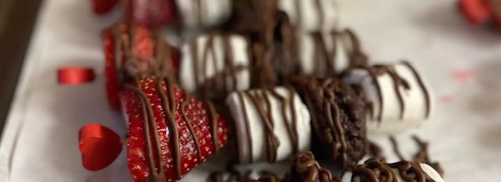 chocolate strawberry dessert